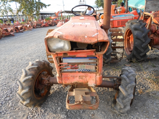 ขาย รถไุถมือสอง ตามสภาพ KUBOTA L2201DT