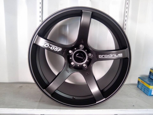 ล้อใหม่ Prodrive GC-05F ขอบ18 5/114 หน้า 9.5 หลัง 10.5 ชุดละ 22,500 บาท