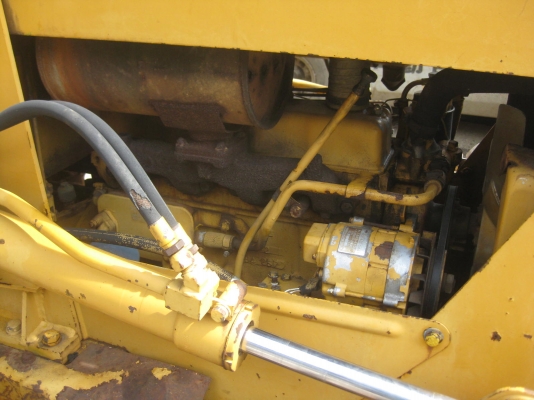 ขายรถดัน KOMATSU D20P-5 6ทิศทาง พร้อมใช้งาน ขายรถดัน KOMATSU D20P-5 6ทิศทาง พร้อมใช้งาน