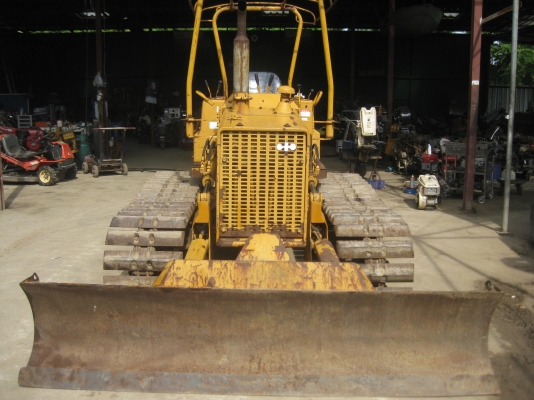 ขายรถดัน KOMATSU D20P-5 6ทิศทาง พร้อมใช้งาน ขายรถดัน KOMATSU D20P-5 6ทิศทาง พร้อมใช้งาน