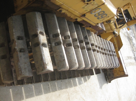 ขายรถดัน KOMATSU D20P-5 6ทิศทาง พร้อมใช้งาน ขายรถดัน KOMATSU D20P-5 6ทิศทาง พร้อมใช้งาน