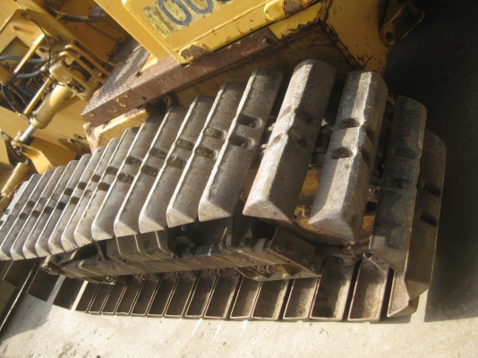 ขายรถดัน KOMATSU D20P-5 6ทิศทาง พร้อมใช้งาน ขายรถดัน KOMATSU D20P-5 6ทิศทาง พร้อมใช้งาน