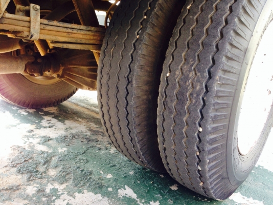 6ล้อเล็กครับ ขายถูกครับNKR จัดกันไปเลยครับวันนี้190000เอาไปเลย