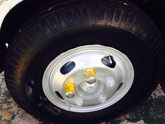 6ล้อเล็กครับ ขายถูกครับNKR จัดกันไปเลยครับวันนี้190000เอาไปเลย