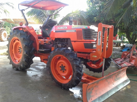 ขายรถแทรกเตอร์ M5000