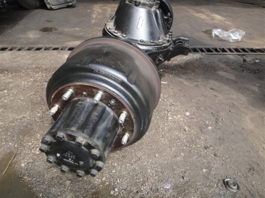 # ขายเสื้อเพลา 10ล้อ ฮีโน่ เมกก้า 500 สภาพสวย...-