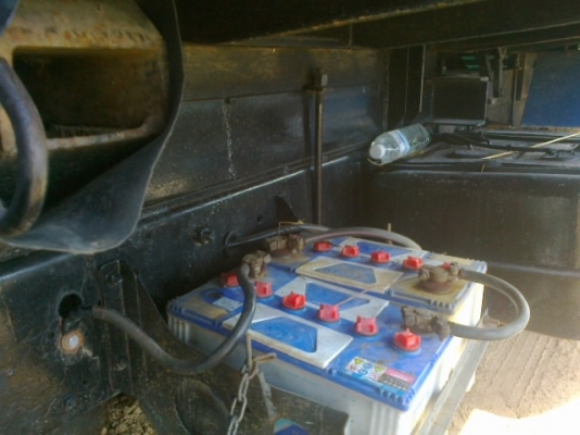 ขายด่วน 6 ล้อดั้มพ์เครื่อง 175