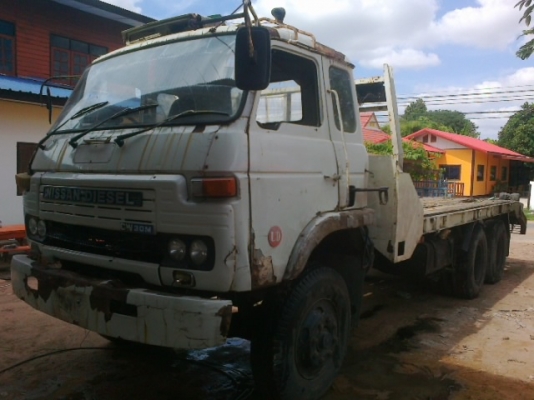 ขายด่วน 10ล้อ2เพลาหางลากแบคโคร200