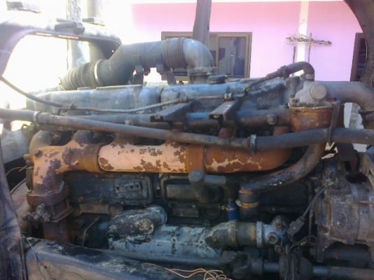 ขายด่วน 10ล้อ2เพลาหางลากแบคโคร200