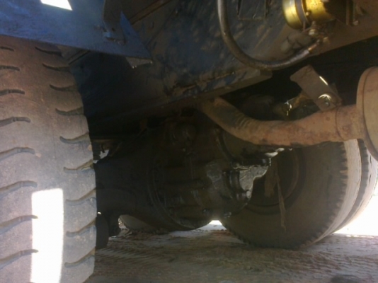 ขายด่วน 10ล้อ2เพลาหางลากแบคโคร200