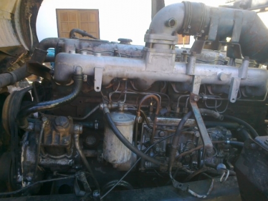 ขายด่วน 10ล้อ2เพลาหางลากแบคโคร200