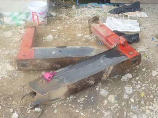 ขาย ยูนิค 5 ตันสี่ท่อน