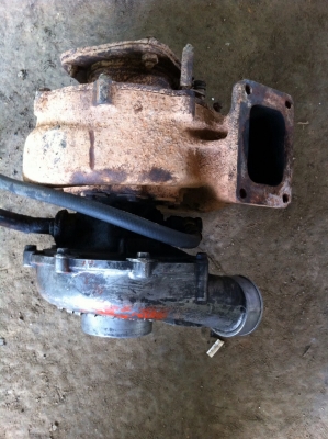 เทอร์โบลูกใหญ่ 6D 22 ใส่ 320 , 360 ได้ ราคาคุยกันได้ครับ เทอร์โบลูกใหญ่ 6D 22 ใส่ 320 , 360 ได้ ราคาคุยกันได้ครับ