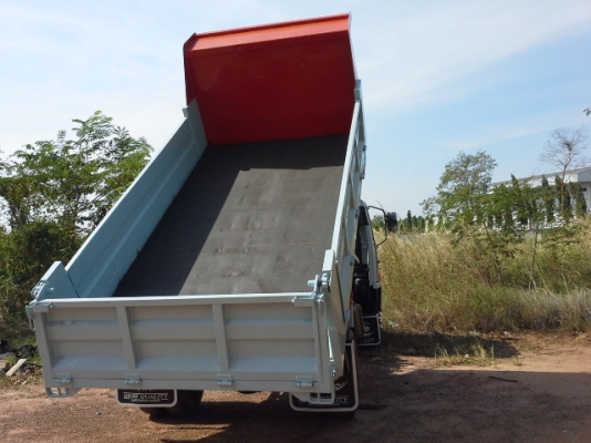 ขายด่วน รถหกล้อดัมพ์ ISUZU ROCKY 175  เบรคทิฟฟี่