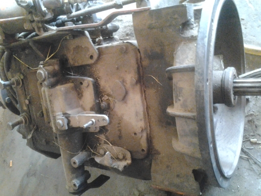 ขายเครื่อง HINO. JO. 8C.   260. แรง. 24วาวสภาพดีข้อดาษเหลือแตเครื่อง