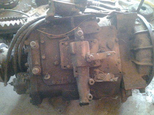 ขายเครื่อง HINO. JO. 8C.   260. แรง. 24วาวสภาพดีข้อดาษเหลือแตเครื่อง