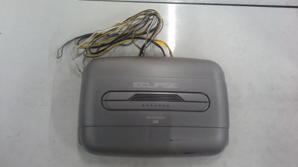 Alpine ขนาด 6.5 นิ้ว  แกนร่วมสามทาง  เสียงนุ่มๆเบสแน่น  ราคา 1190 บาท