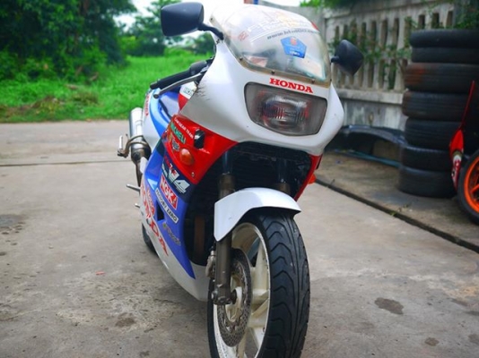 ขาย/แลก VFR400 Nc24 ทะเบียนแท้ สภาพเดิมแห้งๆเครื่องสุดยอดวิ่งทางไกลสบาย