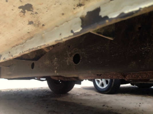 ***ขายแล้วครับขอบคุณ Truck2hand ขายกระบะแค็ป"มังกรทอง90"ยอดนิยม ราคาเบาๆ ISUZU SPACECAB 2.5 SL ปี35/92 เครื่องเดิมเกียร์เดิม มังกรทอง แน่นดีไม่เยิ้ม ช่วงล่างแน่นคัสซีดีไม่ปะไม่ดาม กระบะเลส สภาพสวย สีสันดีมีรอยบ้าง สีบางดี ภายในสวยคอนโซลครบ แอร์ม