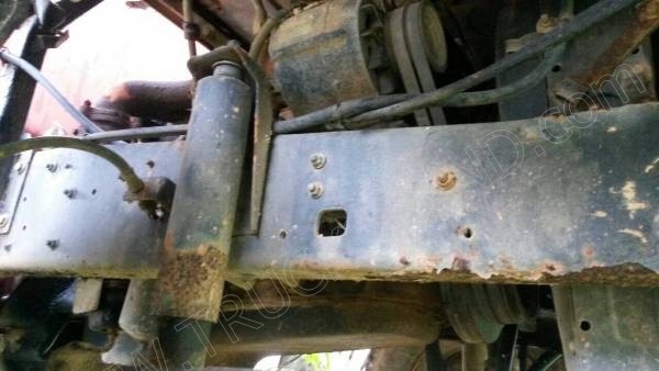 รถบรรทุก 6 ล้อบรรทุกน้ำ ยี่ห้ออีโน่ รุ่น FC