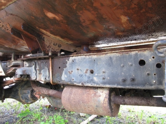 รถบรรทุก 6 ล้อบรรทุกน้ำ ยี่ห้ออีโน่ รุ่น FC