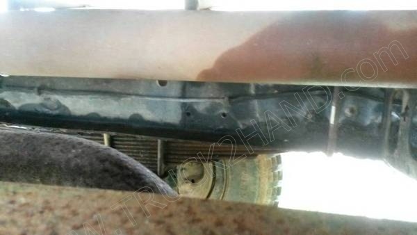 รถบรรทุก 6 ล้อบรรทุกน้ำ ยี่ห้ออีโน่ รุ่น FC