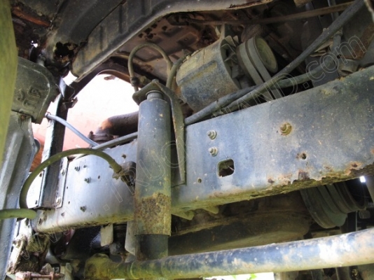 รถบรรทุก 6 ล้อบรรทุกน้ำ ยี่ห้ออีโน่ รุ่น FC