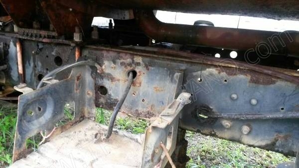 รถบรรทุก 6 ล้อบรรทุกน้ำ ยี่ห้ออีโน่ รุ่น FC