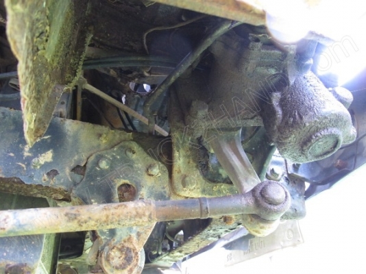 รถบรรทุก 6 ล้อบรรทุกน้ำ ยี่ห้ออีโน่ รุ่น FC