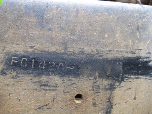 รถบรรทุก 6 ล้อบรรทุกน้ำ ยี่ห้ออีโน่ รุ่น FC