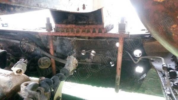 รถบรรทุก 6 ล้อบรรทุกน้ำ ยี่ห้ออีโน่ รุ่น FC