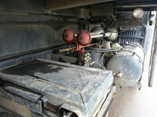 รถฮีโน่ 10 ล้อดั้ม 380 แรงม้า. ปี 55 ( ขายแม่ลูก ) สนใจติดต่อ 081 - 6079515 รถฮีโน่ 10 ล้อดั้ม 380 แรงม้า. ปี 55 ( ขายแม่ลูก ) สนใจติดต่อ 081 - 6079515