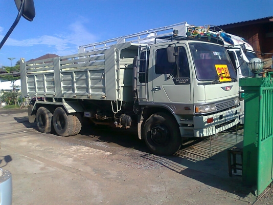 สิบล้อ HINO FM 3M รถปี 40 ดั้มสามมิตร ราคาต่อรองได้
