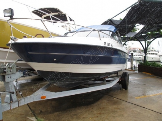 เรือไฟเบอร์าสทั้งลำ ยาว 6.30 เมตร ขายพร้อมเทเลอร์ลากจูงจากนอก