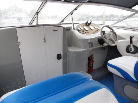 เรือไฟเบอร์าสทั้งลำ ยาว 6.30 เมตร ขายพร้อมเทเลอร์ลากจูงจากนอก เรือไฟเบอร์าสทั้งลำ ยาว 6.30 เมตร ขายพร้อมเทเลอร์ลากจูงจากนอก