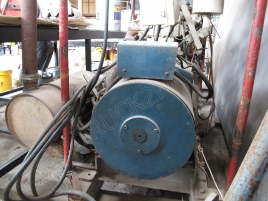 เครื่องปั่นไฟขนาด 20 กิโลวัตร์ ไฟ 2 เฟส ยังใช้งานได้ปกติ