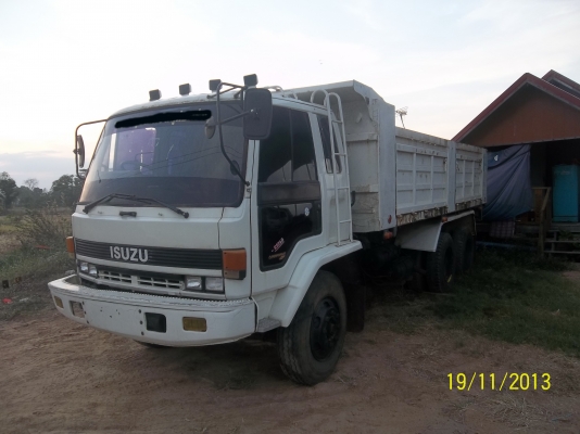 ขาย ISUZU ROCK 175แรง เบรคทิฟฟิ่ มีเพาเวอร์ 1เพลา เฟืองท้ายเดิม ยางเต็ม ม.79