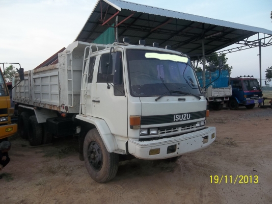 ขาย ISUZU ROCK 175แรง เบรคทิฟฟิ่ มีเพาเวอร์ 1เพลา เฟืองท้ายเดิม ยางเต็ม ม.79