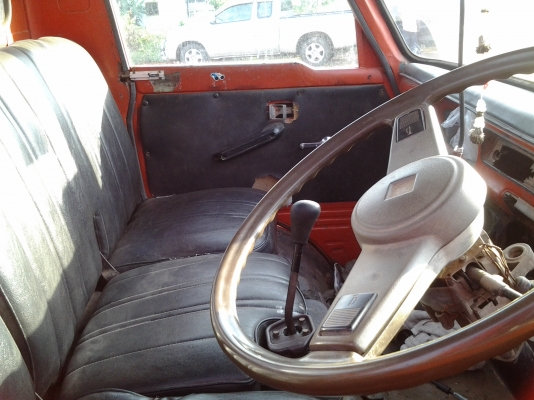 ISUZU TLDเครื่อง74แรง4ล้อ ISUZU TLDเครื่อง74แรง4ล้อ