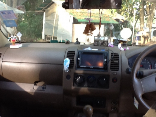 ขายด่วนนาวาร่า4*4สี่ประตู