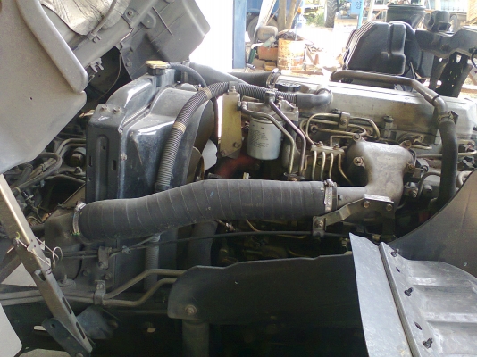 HINO MEGA ติดโม่ปูน 2.5 คิว