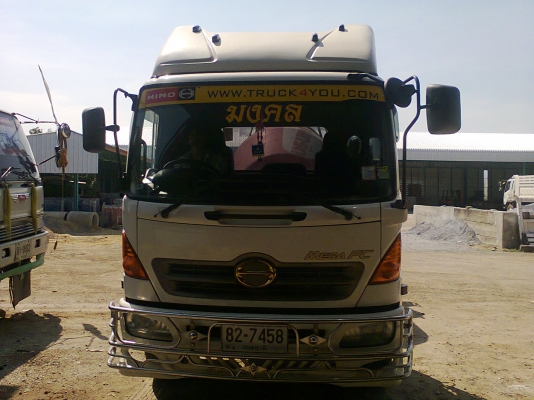 HINO MEGA ติดโม่ปูน 2.5 คิว