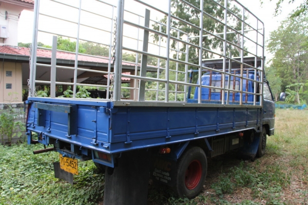 ขายรถบรรทุก 6 ล้อ ISUZU NPR 115