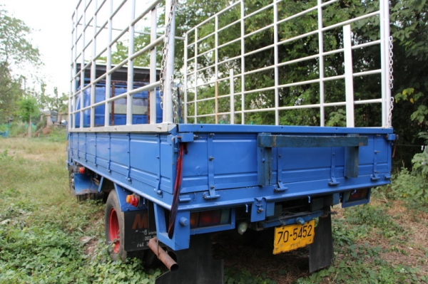 ขายรถบรรทุก 6 ล้อ ISUZU NPR 115