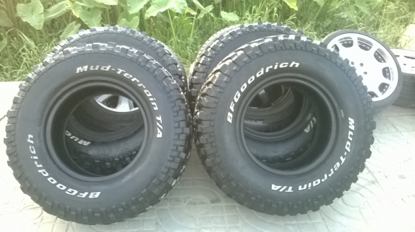 ขาย BF285 75 16  ชุดละ12500