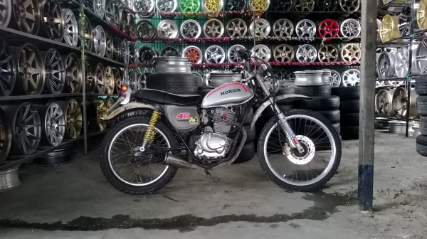 ขายSL125 พร้อมโอน เครื่อง225 cc