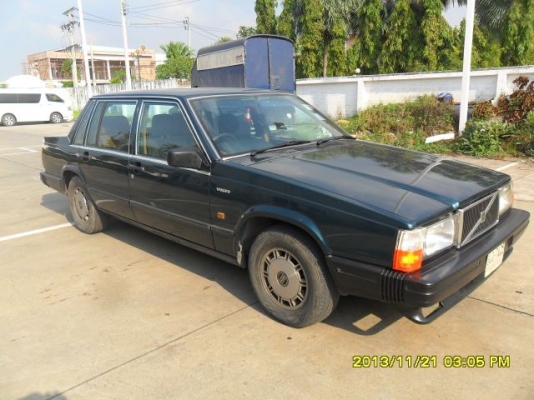 ขายVolvo740ปี88เครื่อง1Jเกียร์ออโต้เพาเวอร์ติดแก๊สLPGภายนอกทำสีมาใหม่ๆเลยครับกันชนหน้าหลังใหม่ภายในอุปกรณ์บางอย่างไม่มีแอร์เย็นภาษีปี57ขายราคามอไซครับ