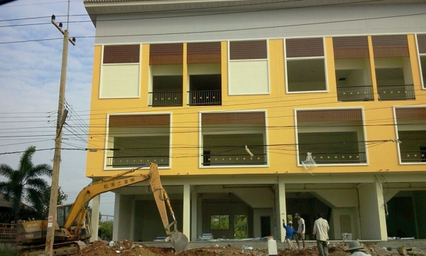 ขายอาคารพานิชย์3ชั้น2ห้องคู่