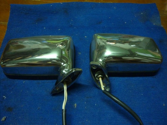 กระจกรถอเมริกัน