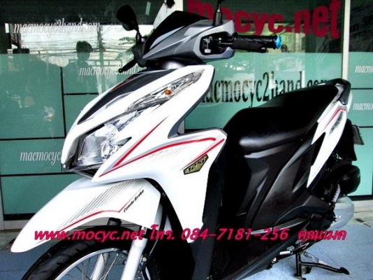 CLICK 125 i  สี ขาวเทา สีสวยสะอาดตา ไมล์ 5 พันโล  ฟรีค่าโอน  31900